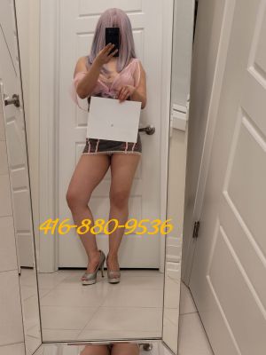 Mira Party Girl, Toronto